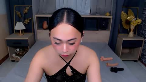 SWEET NATHALYA online show from 10-15-25, 02:33