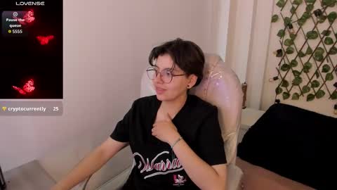 nathalyy_ds online show from 10-23-25, 07:56