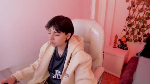 nathalyy_ds online show from 01-06-26, 07:39