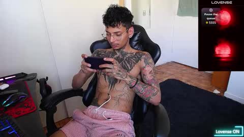 nathan_aress6666 online show from 12-02-25, 10:49