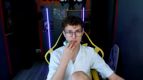 Nathan online show from 11-14-25, 05:39