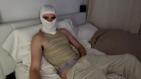 Snapshot of nathan_vanlinden chatting on 01-03-25, 01:27 Nate online show from 01-03-25, 01:27