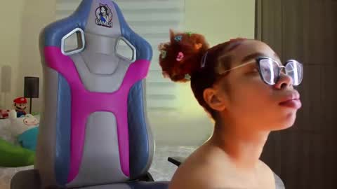 Snapshot of nathasha_gomez_ chatting on 12-12-24, 06:53 Nathasha online show from 12-12-24, 06:53