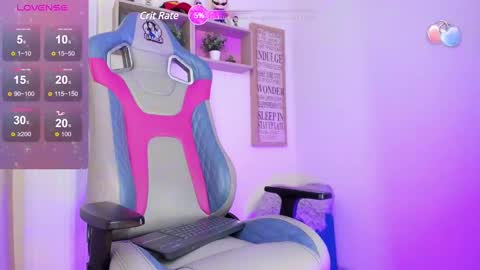 Snapshot of nathasha_gomez_ chatting on 12-17-24, 02:44 Nathasha online show from 12-17-24, 02:44