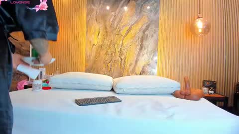 Snapshot of nathassa_grant chatting on 02-21-25, 02:38 nathassa online show from 02-21-25, 02:38