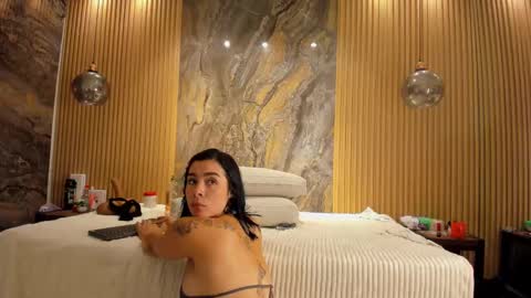 Snapshot of nathassa_grant chatting on 03-05-25, 05:50 nathassa online show from 03-05-25, 05:50