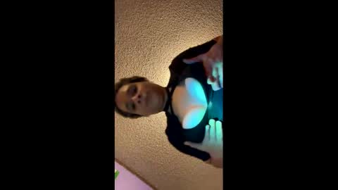 Snapshot of nathespacealien chatting on 09-21-25, 11:28 nathespacealien online show from 09-21-25, 11:28