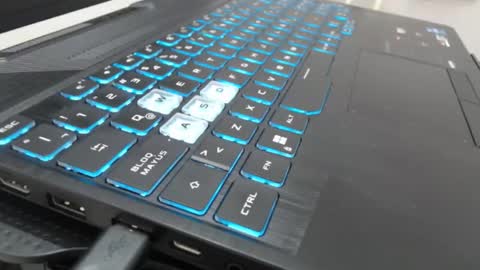 Snapshot of nathy_02 chatting on 11-10-25, 12:04 nathy online show from 11-10-25, 12:04