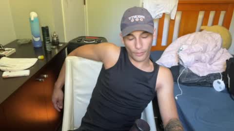 native_boy2 online show from 02-11-26, 07:08