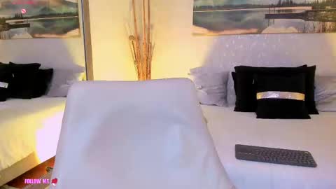 Natalia online show from 09-18-25, 07:38