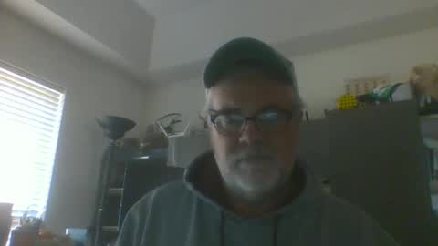 Snapshot of naturalchef69 chatting on 10-25-25, 04:02 naturalchef69 online show from 10-25-25, 04:02
