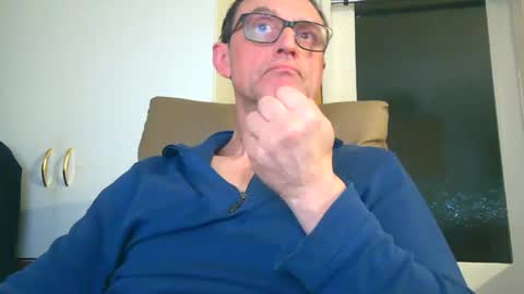 naturista25 online show from 11-05-25, 07:36