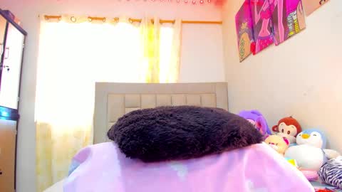 Snapshot of naty_coxx chatting on 12-13-24, 08:47 NATY COXX online show from 12-13-24, 08:47