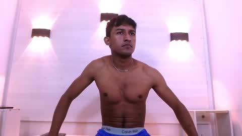 natzuki_ online show from 10-23-25, 11:42