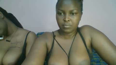 naughti_garlie online show from 12-05-25, 05:53