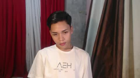naughty_boy_jhon online show from 09-13-25, 08:47