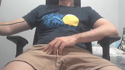 Snapshot of naughty_enzo chatting on 11-24-25, 12:43 Enzo online show from 11-24-25, 12:43