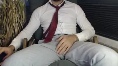 naughty pervert masterboy online show from 02-21-25, 08:27