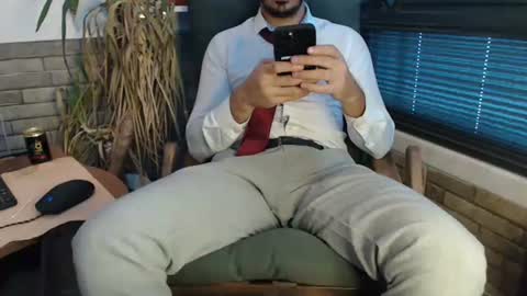 naughty pervert masterboy online show from 03-04-25, 12:01