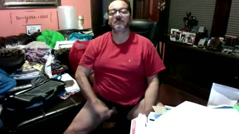 Snapshot of naughtybone chatting on 10-25-25, 06:10 naughtybone online show from 10-25-25, 06:10