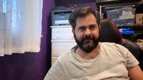 Snapshot of naughtydesicock chatting on 11-28-25, 09:28 sakhtlaundaz online show from 11-28-25, 09:28