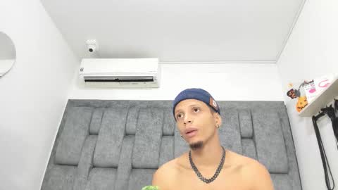 Snapshot of naughtyfusion_os chatting on 12-01-25, 12:54 naughtyfusion_os online show from 12-01-25, 12:54