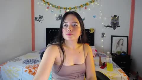 Valeria  online show from 02-11-25, 07:05
