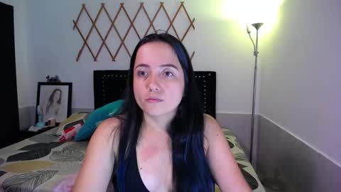 Valeria  online show from 09-18-25, 08:22