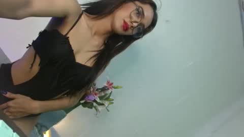 Snapshot of naughtyhotrexa chatting on 02-07-25, 03:52 Trexamea online show from 02-07-25, 03:52