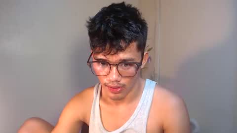 Snapshot of naughtyjosh_ chatting on 10-23-25, 08:35 Josh online show from 10-23-25, 08:35