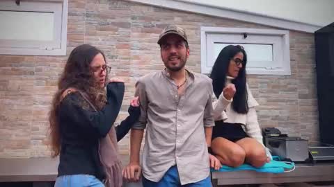 ANDREA STEPH  MIKE online show from 11-14-25, 09:41