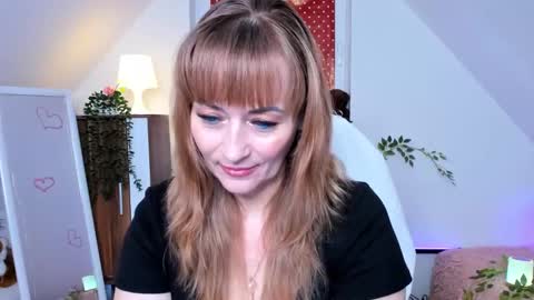 Milana - on air every day except Wednesday from 9 pm to 4 am European time online show from 10-20-25, 08:31