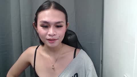 your girlfriend mira online show from 12-21-25, 05:09