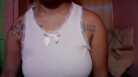 Snapshot of naughtymom_33 chatting on 09-29-25, 10:58 naughtymom_33 online show from 09-29-25, 10:58