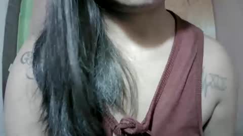 Snapshot of naughtymom_33 chatting on 11-05-25, 09:15 naughtymom_33 online show from 11-05-25, 09:15