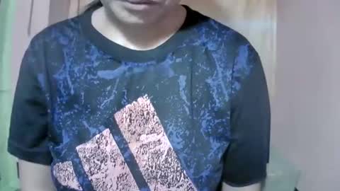 Snapshot of naughtymom_33 chatting on 11-09-25, 09:13 naughtymom_33 online show from 11-09-25, 09:13