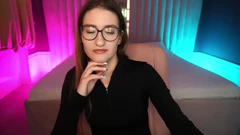 Snapshot of naughtynursevibe chatting on 10-10-25, 06:34 Ur Nurse online show from 10-10-25, 06:34