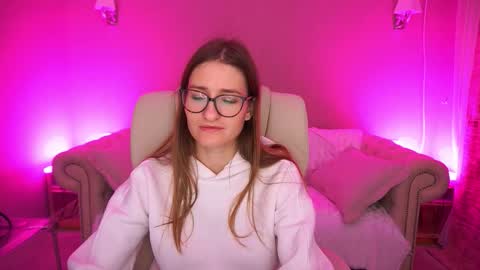 Snapshot of naughtynursevibe chatting on 10-13-25, 06:24 Ur Nurse online show from 10-13-25, 06:24