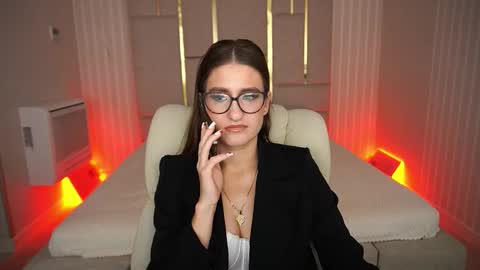 Snapshot of naughtynursevibe chatting on 10-14-25, 06:14 Ur Nurse online show from 10-14-25, 06:14