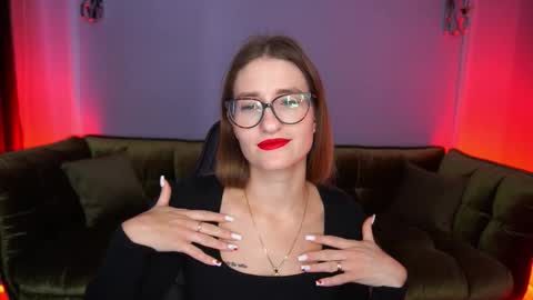 Snapshot of naughtynursevibe chatting on 10-23-25, 07:29 Ur Nurse online show from 10-23-25, 07:29