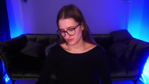 Snapshot of naughtynursevibe chatting on 11-04-25, 07:51 Ur Nurse online show from 11-04-25, 07:51