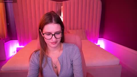 Snapshot of naughtynursevibe chatting on 11-14-25, 07:07 Ur Nurse online show from 11-14-25, 07:07