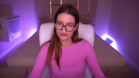 Snapshot of naughtynursevibe chatting on 11-17-25, 07:14 Ur Nurse online show from 11-17-25, 07:14