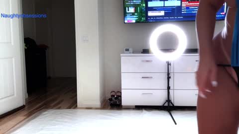 Aphroditecall me A for short online show from 10-06-25, 10:07