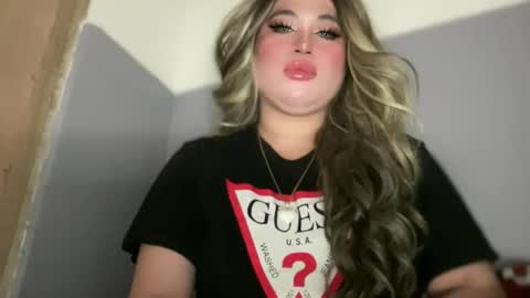 Rose Wilson online show from 10-31-25, 03:35