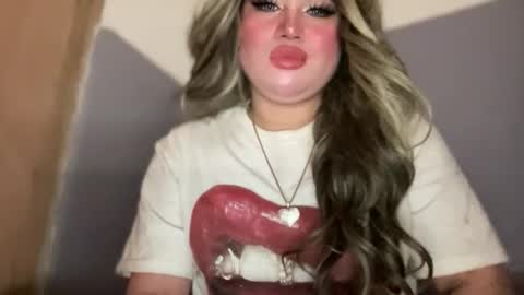 Rose Wilson online show from 11-06-25, 05:08