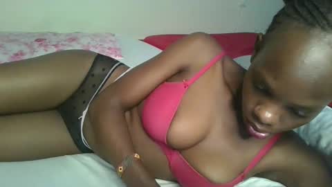 Snapshot of naughtysweetpie chatting on 03-12-26, 02:23 naughty online show from 03-12-26, 02:23