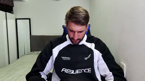 Nico online show from 02-02-26, 07:56