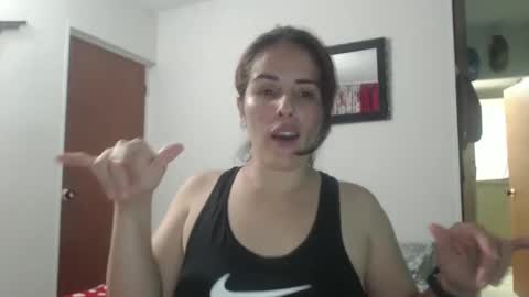 Snapshot of naugthymilf23 chatting on 01-21-25, 02:11 keyra online show from 01-21-25, 02:11