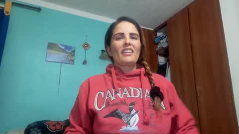 Snapshot of naugthymilf23 chatting on 10-09-25, 01:14 keyra online show from 10-09-25, 01:14